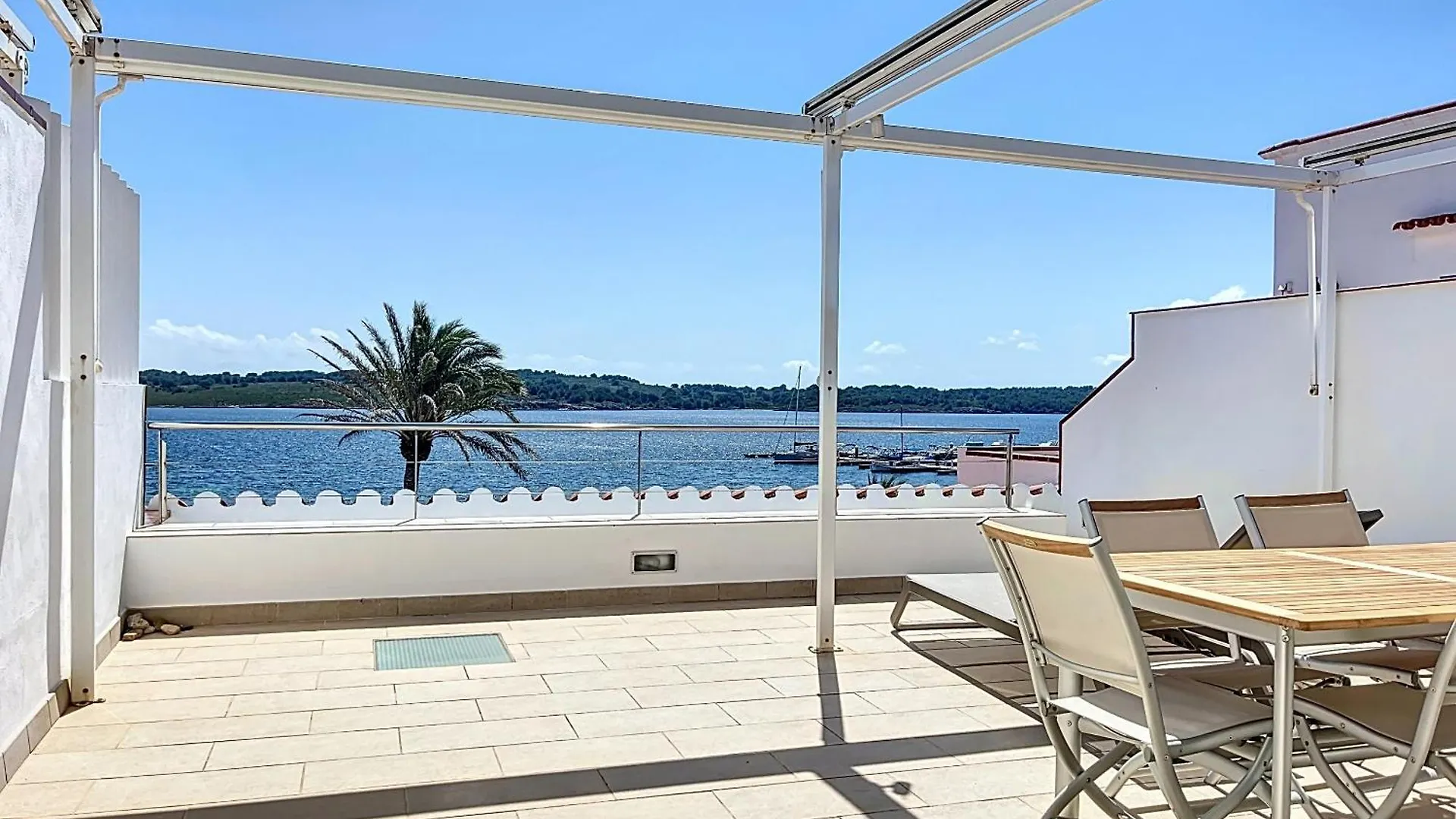 F71. Estupendas Vistas A La Bahia Apartment Fornells  Spain