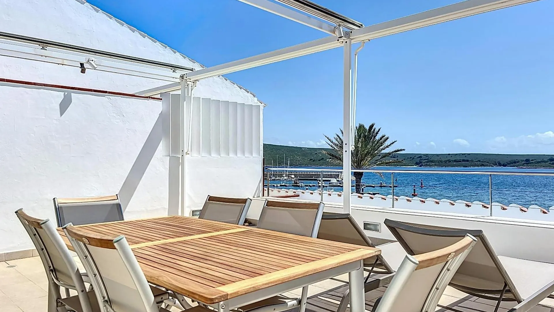 F71. Estupendas Vistas A La Bahia Apartment Fornells  Fornells (Menorca)
